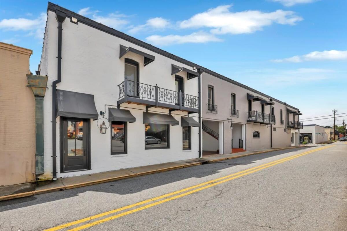 Eagle'S Nest - Spacious Loft Downtown - Near Gsu Statesboro Exterior foto